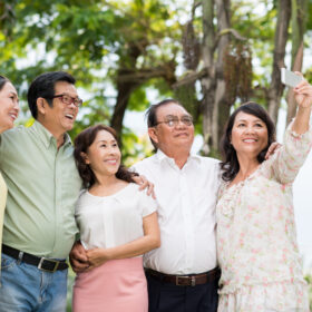 Thời Gian Làm Thẻ Xanh Mất Bao Lâu? Cập Nhật Mới Nhất 2025 & Mẹo Rút Ngắn Thời Gian Chờ