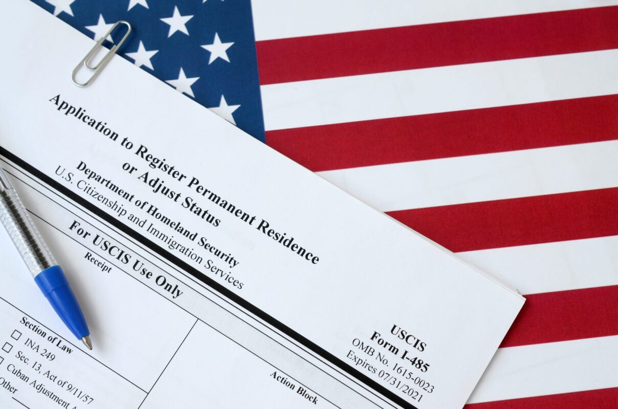 Bạn cần liên hệ thêm luật sư để biết chính xác về chi phí khi xin visa hôn phu K1